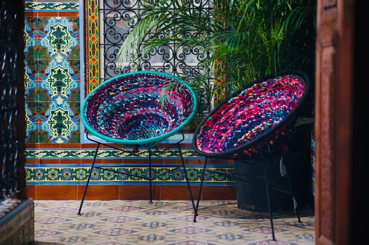 Riad Amelia : Lalla Nora Room Tétouan Ngoại thất bức ảnh